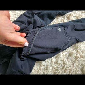LULULEMON cropped leggings size 4